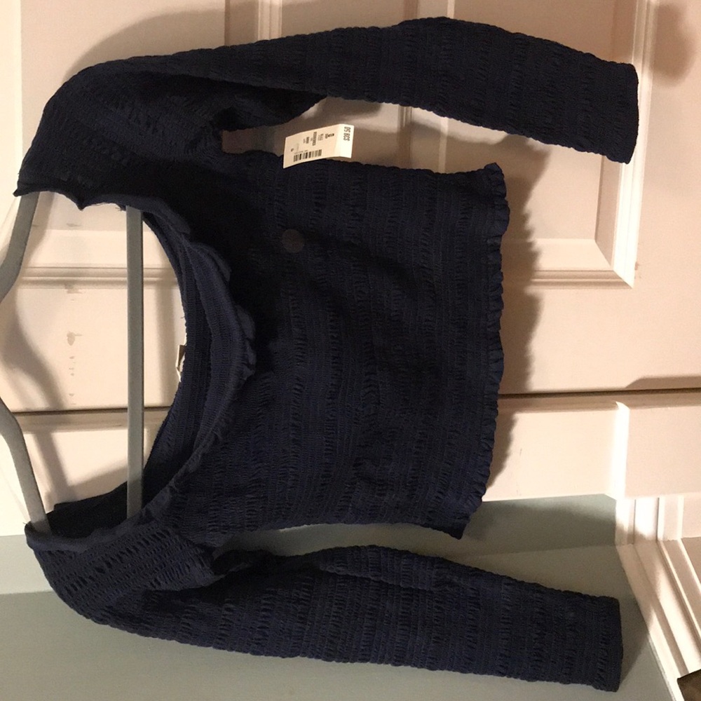 Long sleeve off the shoulder crop top